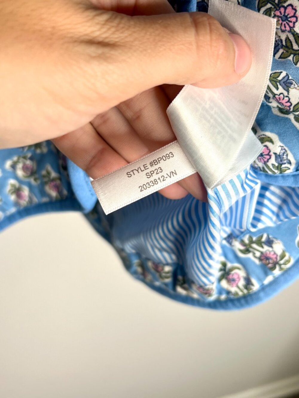 J. Crew Block-Print Quilted Jacket Cottagecore Floral Butter Mom Sz 10 NWT - Picture 6 of 7